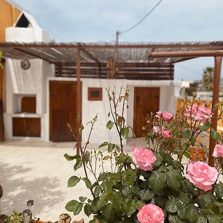 Archangelos Family House Bagian luar foto