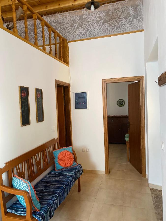 Archangelos Family House Bagian luar foto