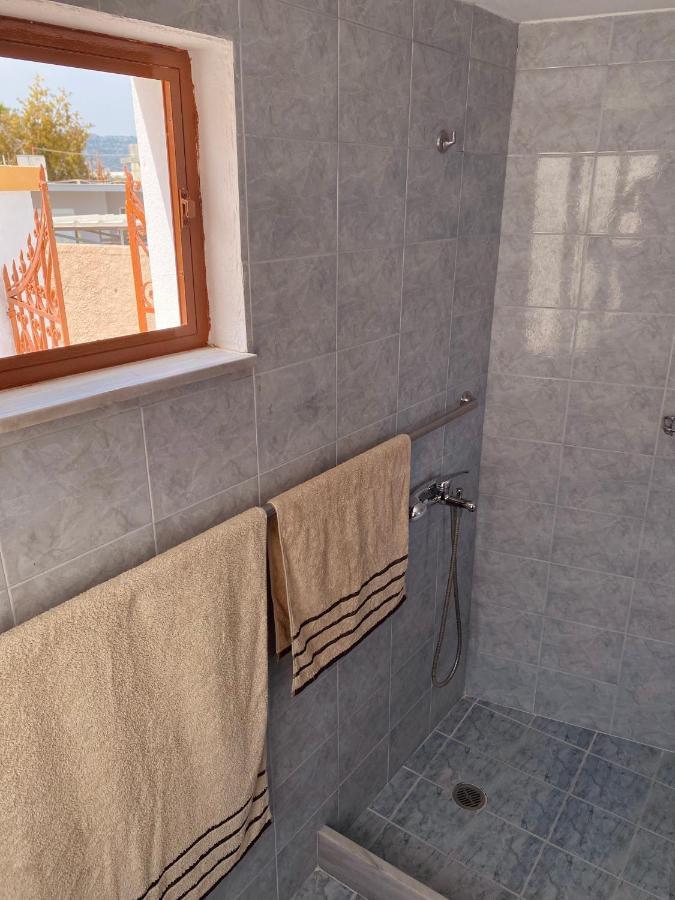 Archangelos Family House Bagian luar foto