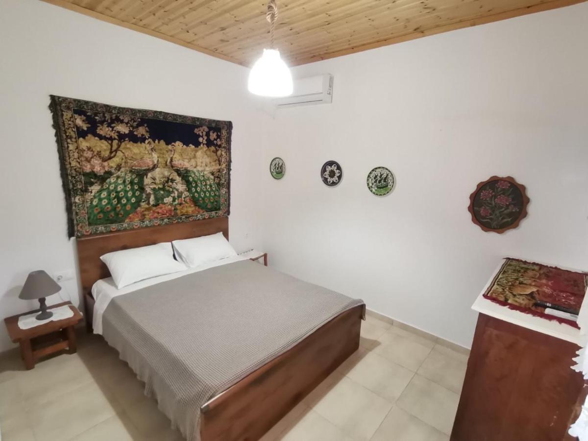 Archangelos Family House Bagian luar foto